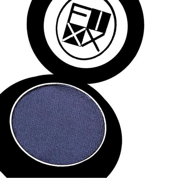 BNWOBOX FIXX Cosmetics Couleur Eyeshadow-Backdrop - Picture 3 of 7